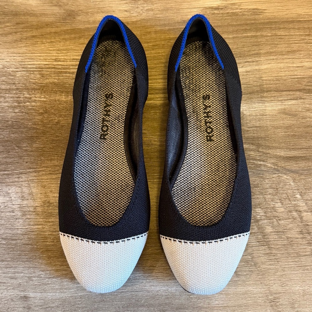 Rothy’s Tuxedo Round Toe Ballet Flats